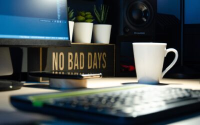 a sign saying no bad days to show how habits progress your career not goals